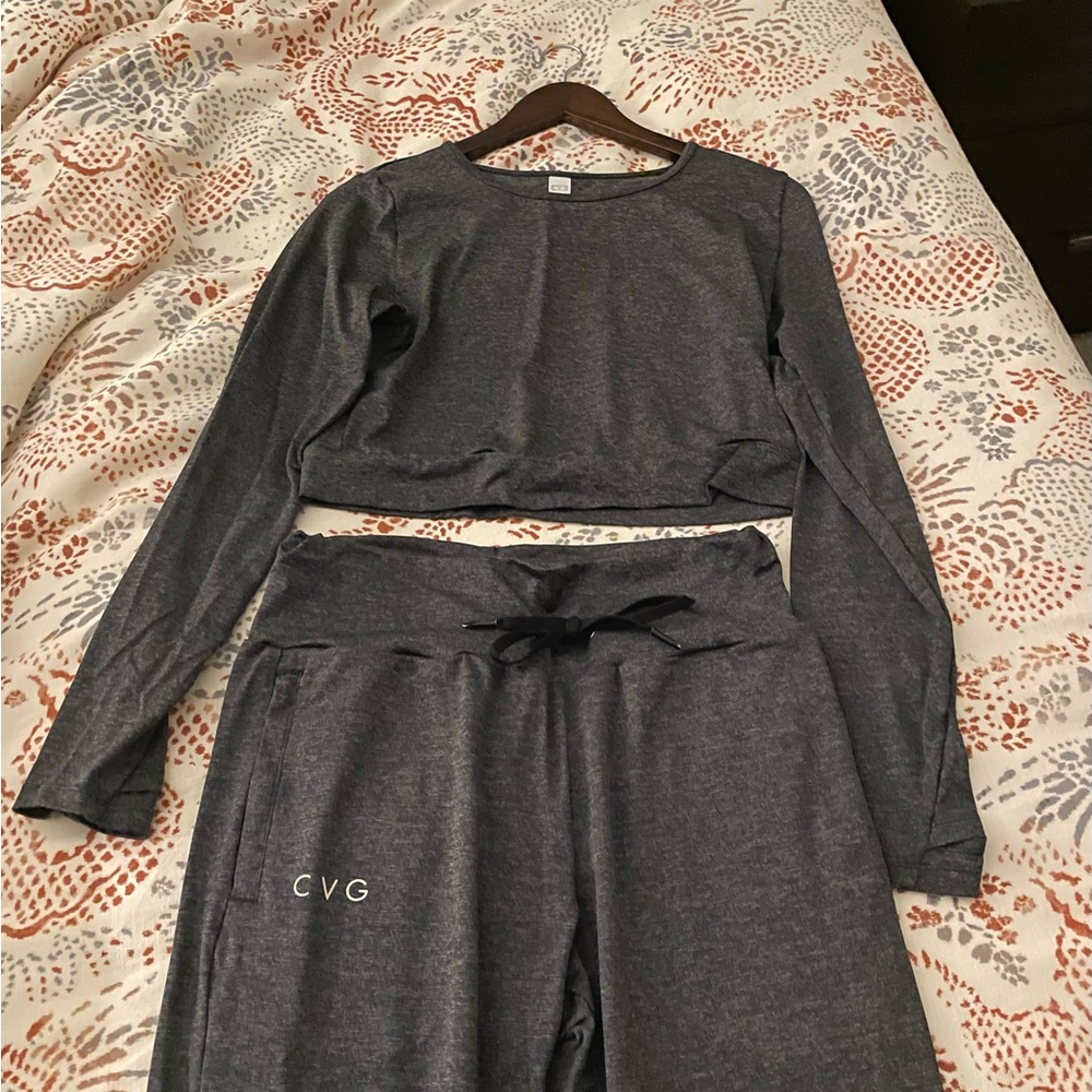 CVG Jogger pants and top set